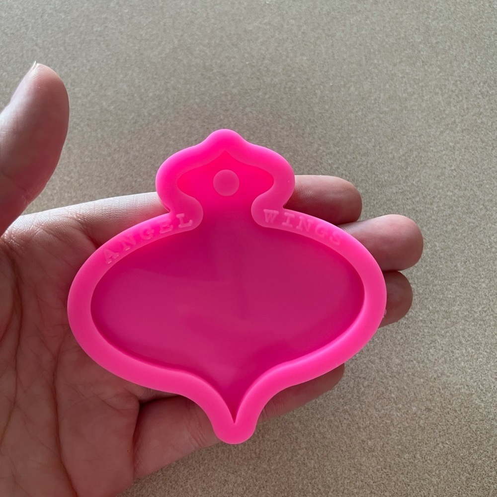 Handmade CHRISTMAS Keychains - Picture 8 of 15